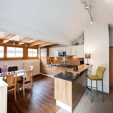 Schoene Aussicht Alojamento de Acomodação e Pequeno-almoço Pfunds