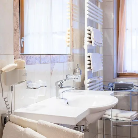 Alojamento de Acomodação e Pequeno-almoço Schoene Aussicht Pfunds