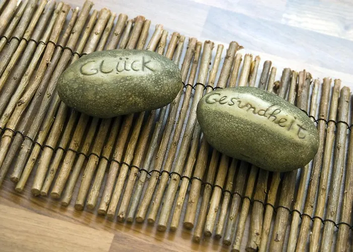 Schoene Aussicht فوندس